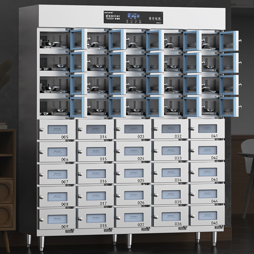 商用多格消毒柜：高效消毒解決方案，餐具衛(wèi)生新選擇